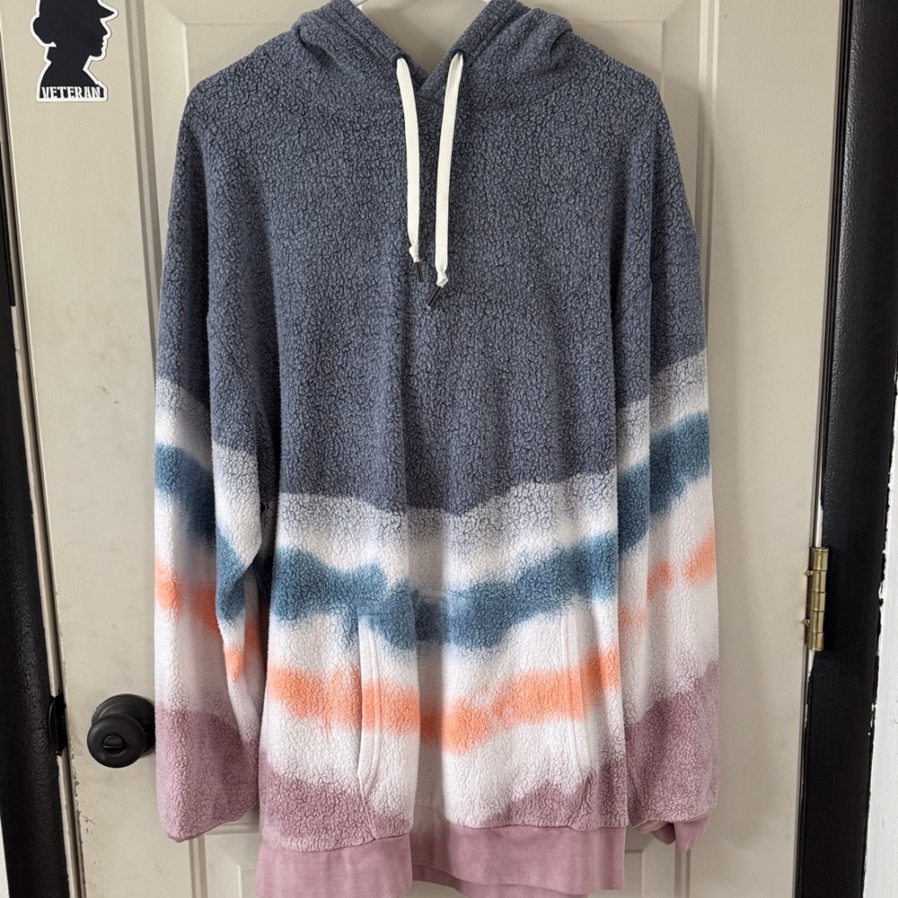Women’s XL Feat Multicolor Hooded Sweatshirt